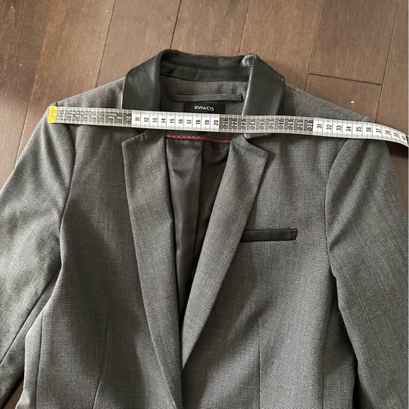 RW&CO Slim Fit Blazer, women Size 0 - Picture 9 of 11